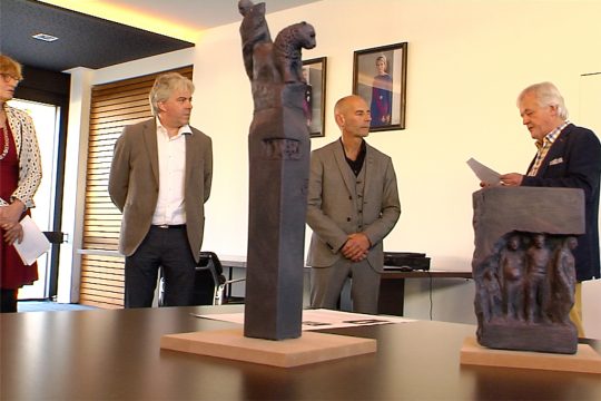 Kunstwettbewerb für St. Vither Rathausplatz: Tübinger Bildhauer Ralf Ehmann macht ersten Preis