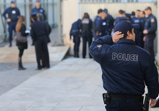 Griechischer Polizist