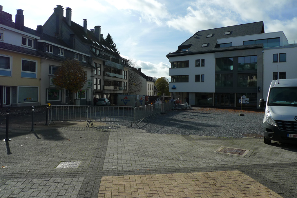 Rathausplatz von St. Vith (Bild: Raffaela Schaus/BRF)