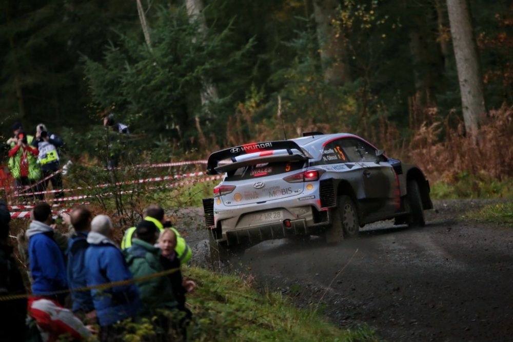 Thierry Neuville/Nicolas Gilsoul im Hyundai i20 Coupé WRC beim Shakedown zur Wales Rallye GB