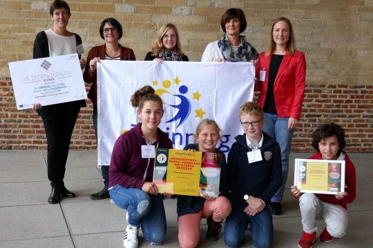 eTwinning Award für das Projekt "Hörmediothek – Durch Vorbilder entstehen Brücken" der Gemeindeschule Raeren