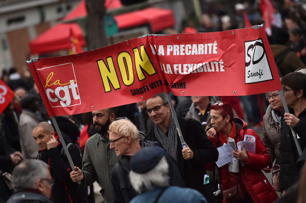Proteste gegen Macrons Arbeitsmarktreform in Paris