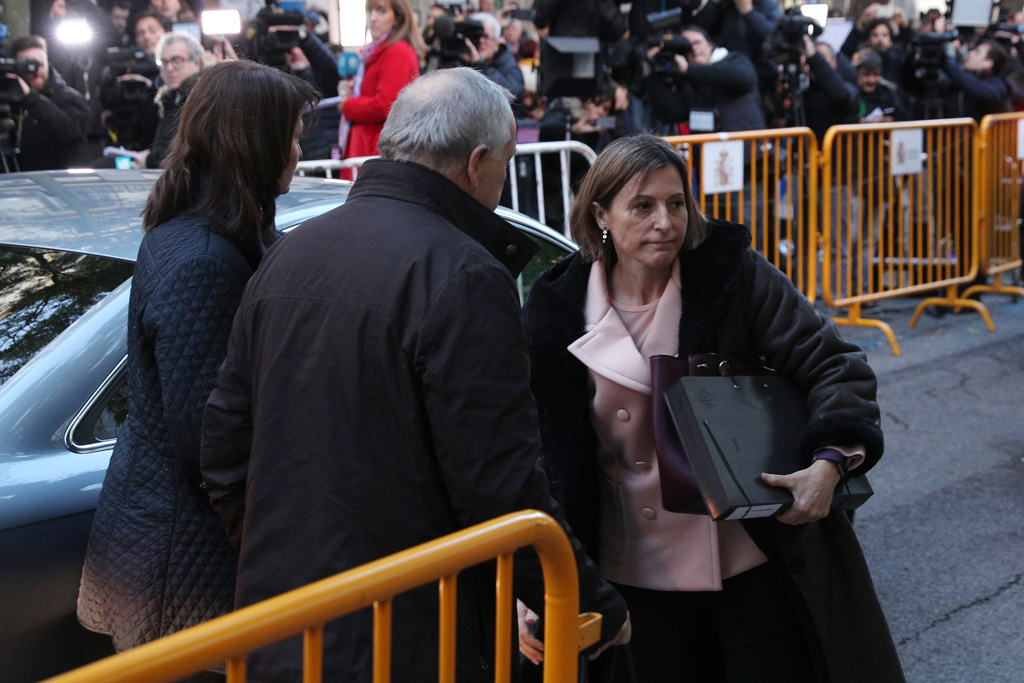 Carme Forcadell bei der Ankunft am Gericht in Madrid