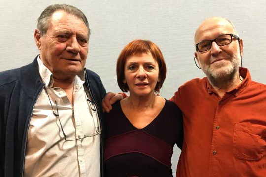 Regisseur Robert Germay, Anita Wangen ("Frau Storm") und Autor Eckart Pastor, der auch Theodor Storm spielt (Bild: Julia Slot/BRF)