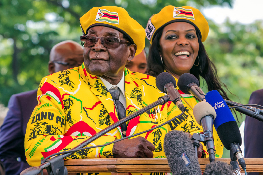 Robert Mugabe und Frau Grace bei einer Parteiveranstaltung am 8.11. in Harare