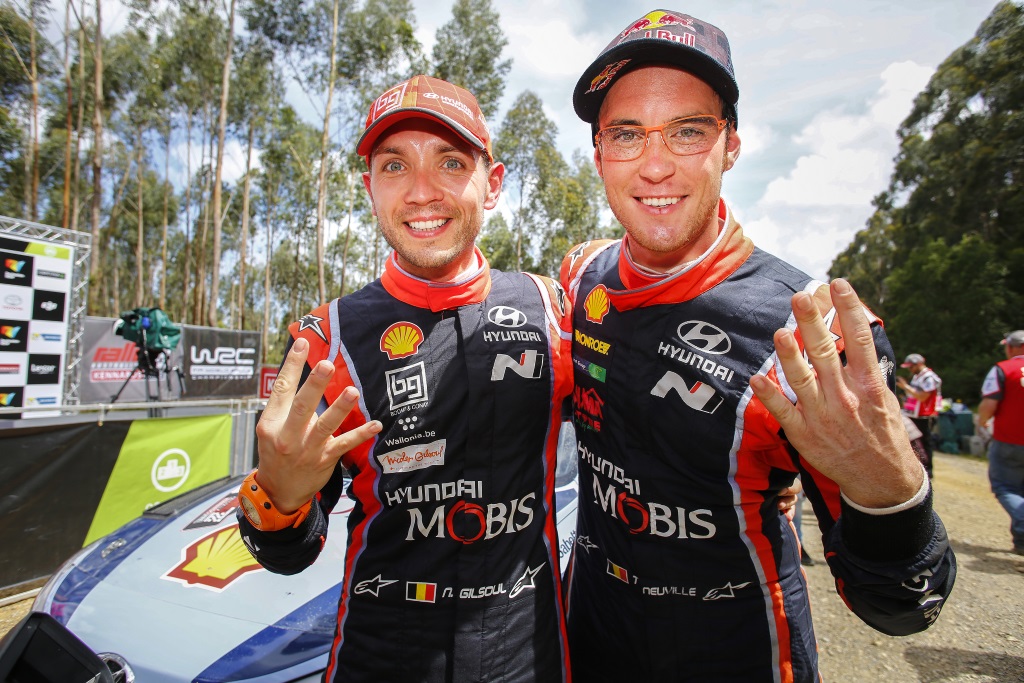 Vierter Saisonsieg und dritter Vize-Weltmeistertitel für Thierry Neuville und Nicolas Gilsoul (Bild: Sarah Vessely/Hyundai Motorsport)