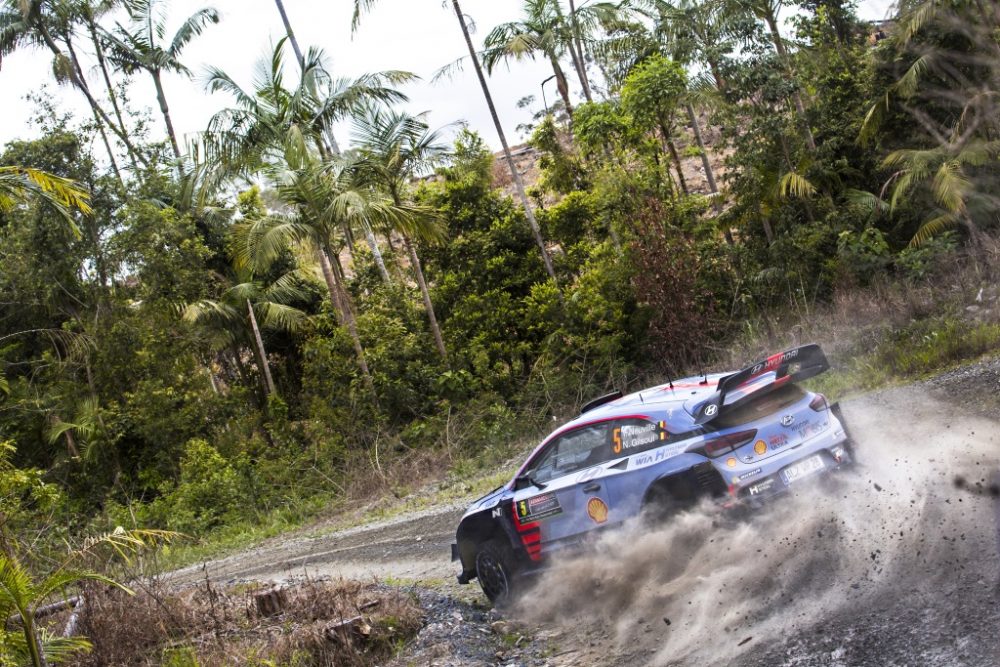 Thierry Neuville/Nicolas Gilsoul im Hyundai i20 Coupé WRC bei der Rallye Australien (Bild: Helena El Mokni/Hyundai Motorsport)