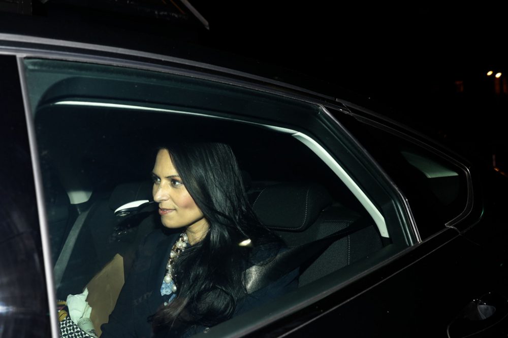 Die britische Entwicklungshilfeministerin Priti Patel tritt zurück