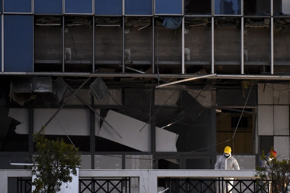 Bombenexplosion vor Athener Gericht (Bild: Angelos Tzortzinis / AFP)