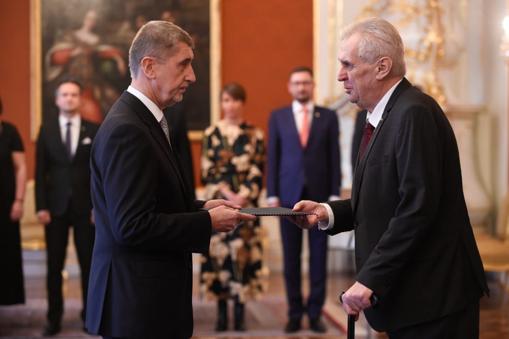 Andrej Babis und Milos Zeman (Bild: Michal Cizek/AFP)