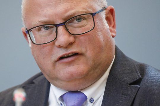 Der wallonische Haushaltsminister Jean-Luc Crucke (MR)