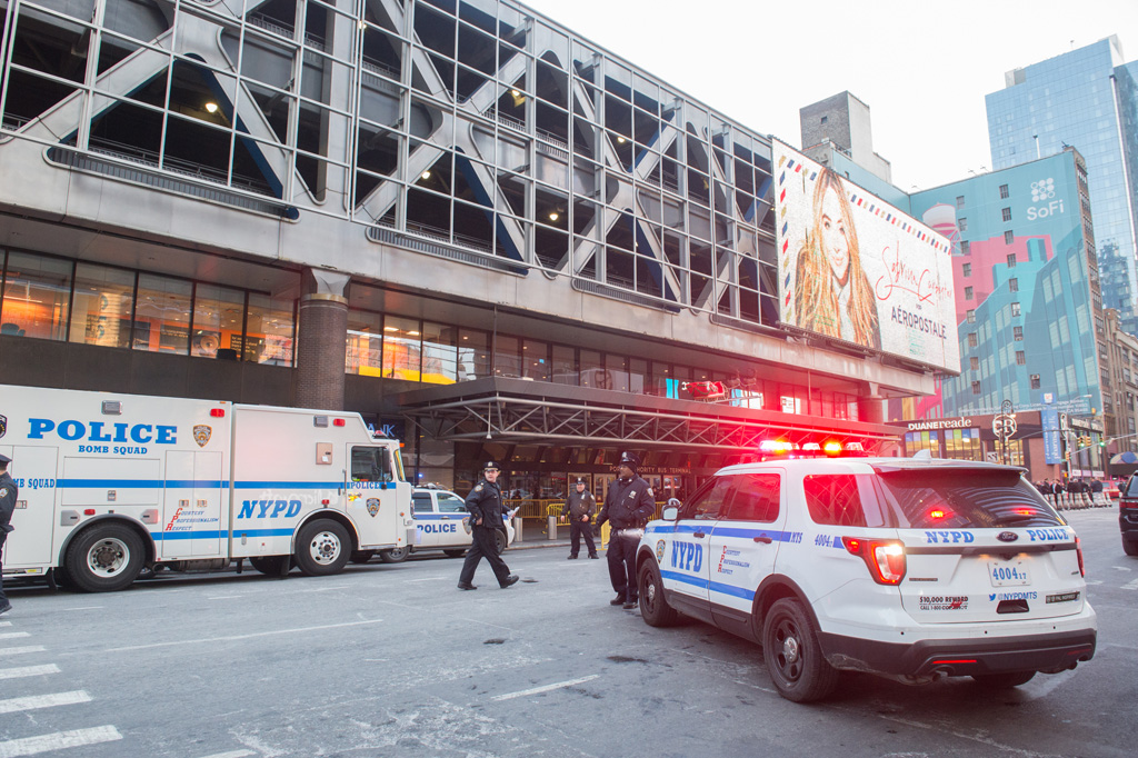 Explosion in Manhattan