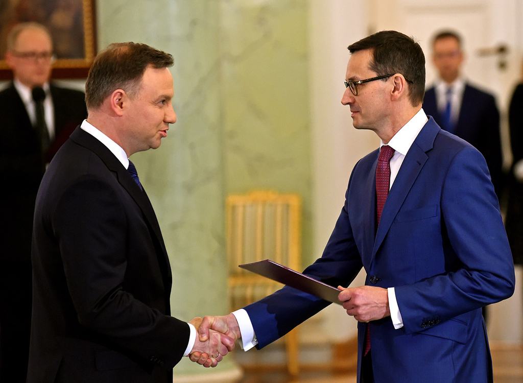 Andrzej Duda und Mateusz Morawiecki (Bild: Janek Skarzynski/AFP)