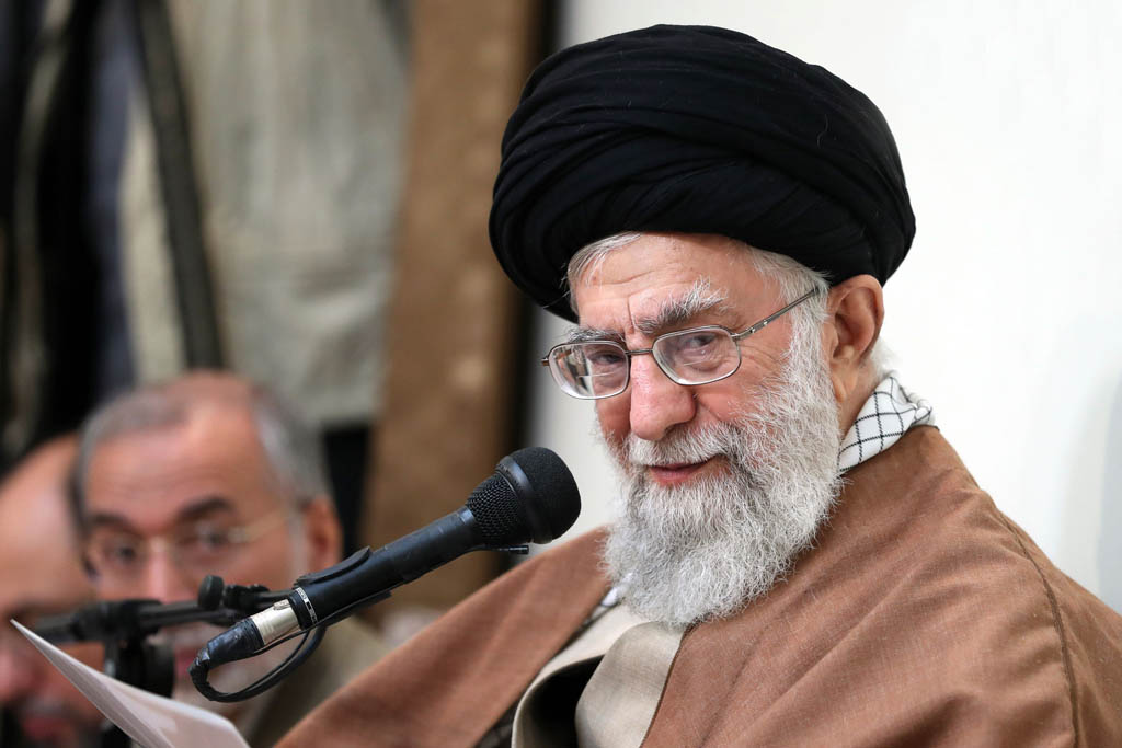 Irans oberster Führer, Ajatollah Chamenei, am 2.1.2018 in der iranischen Hauptstadt Teheran (Bild: AFP)
