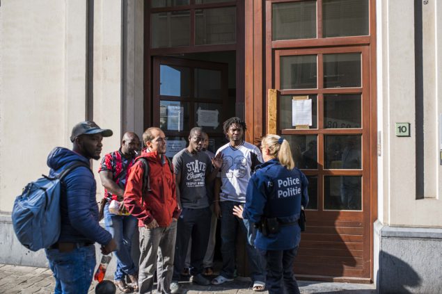 Flüchtlinge in Brüssel (Bild: Jean-Marc Herve Abelard/BELGA)
