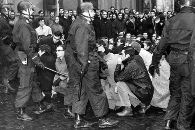 Studentenproteste in Löwen im Januar 1968 (Bild: Belga-Archiv)