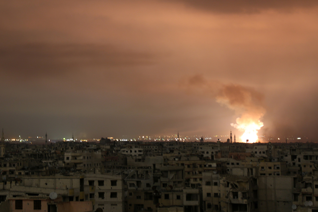 Erneut Luftangriffe auf das Gebiet nahe Damaskus (24.2.2018)