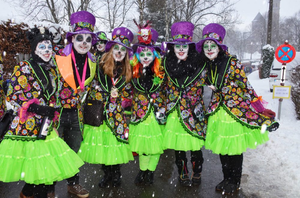 Rosenmontagszug 2018 in Bütgenbach (Bild: Lothar Klinges/BRF)