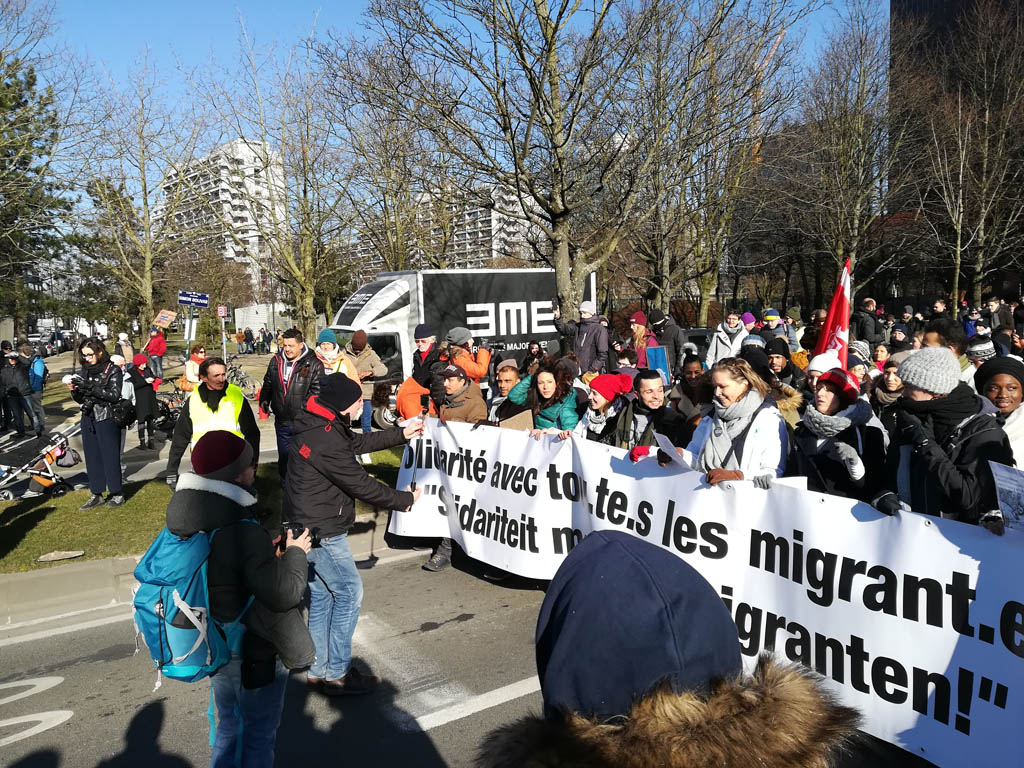 Proteste in Brüssel gegen Asylpolitik (Bild: Antony Gevaert)