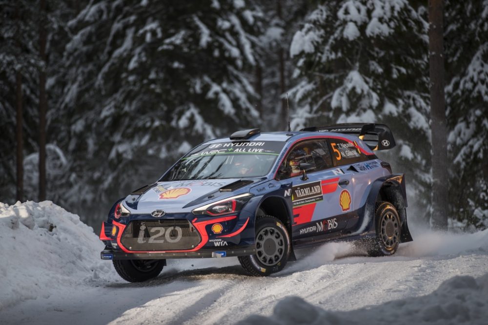 Thierry Neuville/Nicolas Gilsoul im Hyundai i20 Coupé WRC beim Shakedown der Rallye Schweden