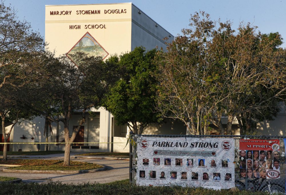 High School in Parkland - Bild: Rhona Wise/AFP