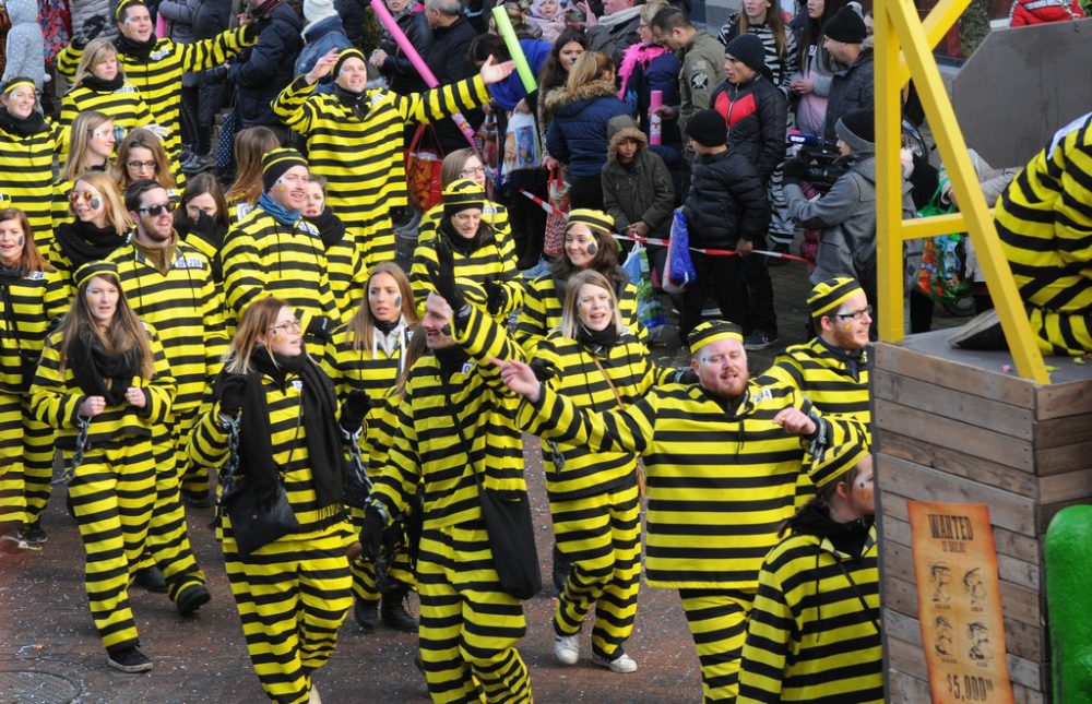 Rosenmontagszug 2018 in Kelmis (Bild: Iwan Jungbluth/BRF)