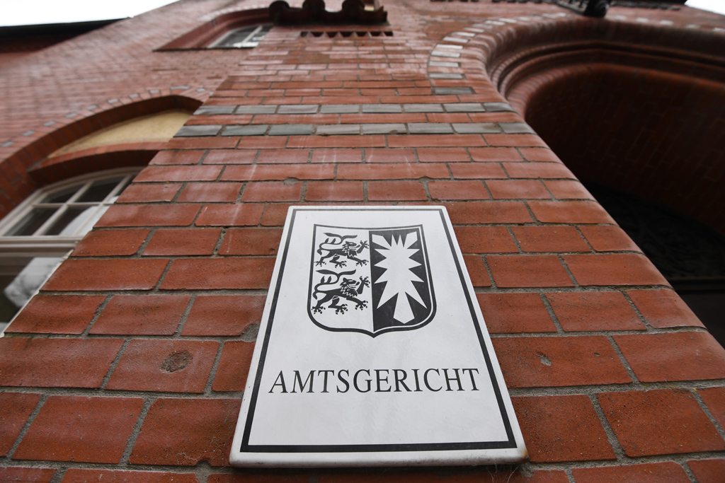 Amtsgericht in Neumünster (Bild: Patrik Stollarz/AFP)