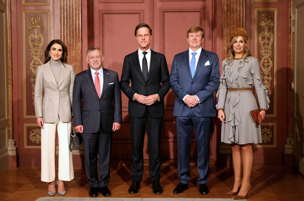 Jordaniens Königspaar Abdullah und Rania mit Premier Mark Rutte und Willem und Maxima der Niederlande