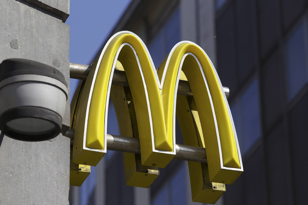 McDonalds-Filiale in Brüssel (Bild: Nicolas Maeterlinck/Belga)