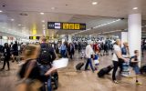 Passagiere am Brüsseler Flughafen