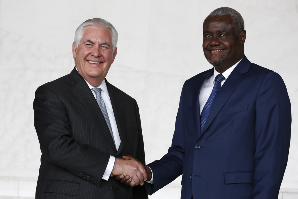 US-Außenminister Rex Tillerson mit Moussa Faki, dem Chef der AU-Kommission