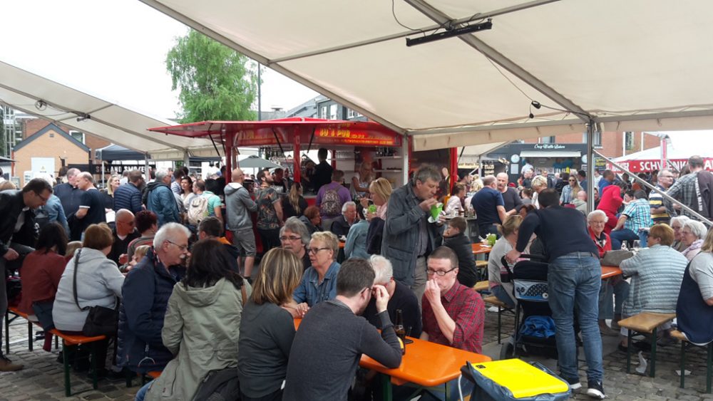 Street-Food-Markt in Raeren (Bild: Olivier Krickel/BRF)