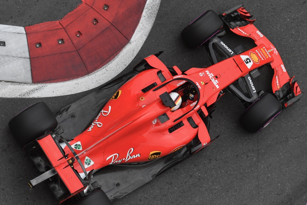 Sebastian Vettel sichert sich in Baku die Pole