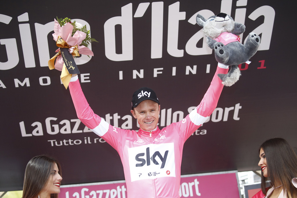 Chris Froome siegt b'ei der 19. Etappe des Giro d'Italia (25.5.2018)