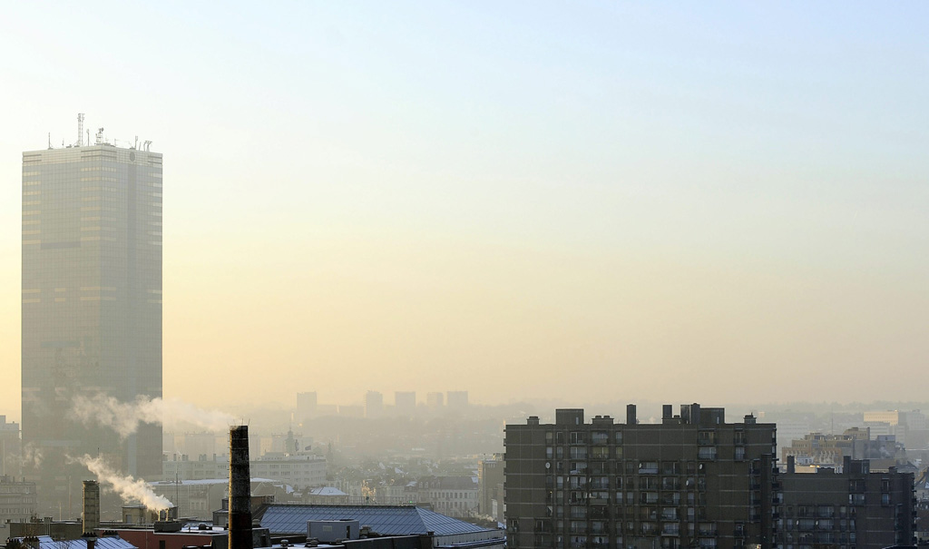 Illustrationsbild: Luftverschmutzung in Brüssel (Bild: Benoit Doppagne/Belga)