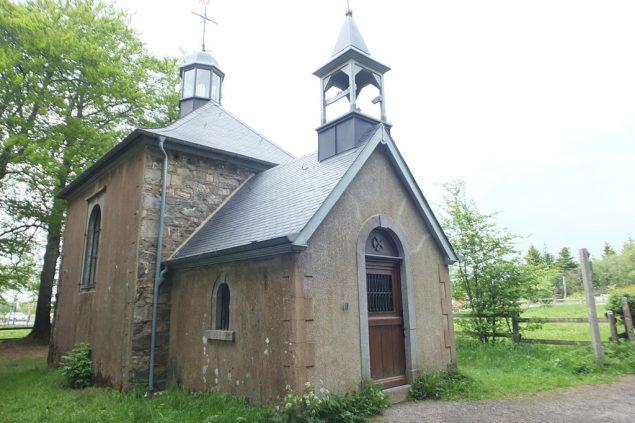 Kapelle Fischbach auf dem Hohen Venn (Baraque Michel)