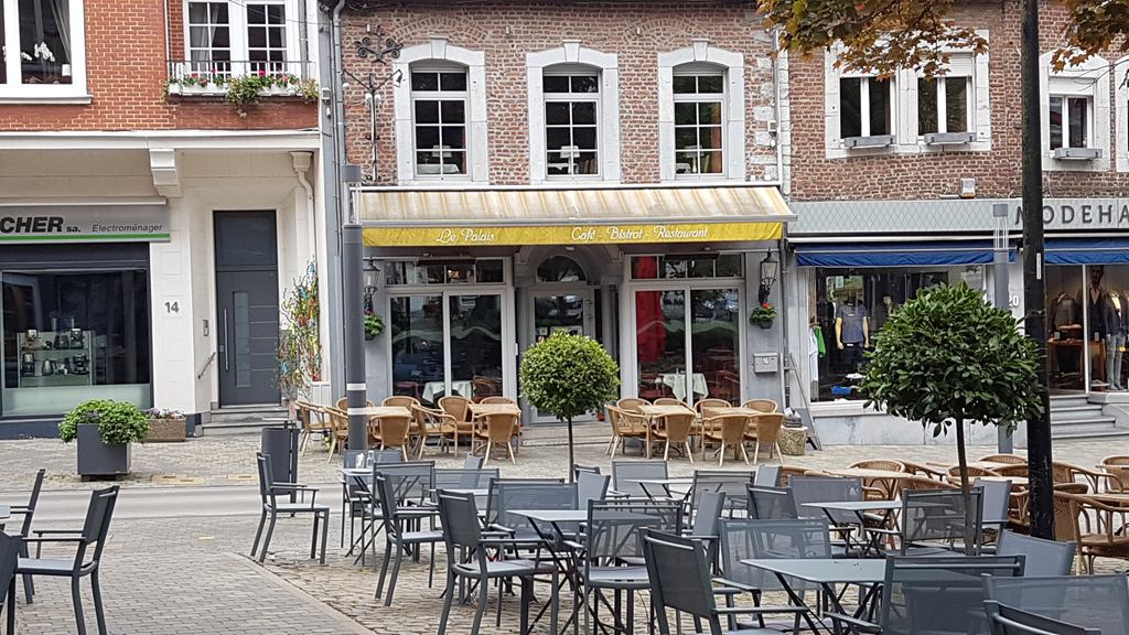 "Le Palais" am Marktplatz in Eupen