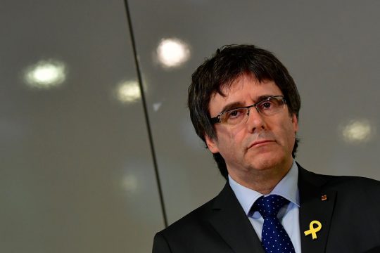 Carles Puigdemont (Bild: Tobias Schwarz/AFP)