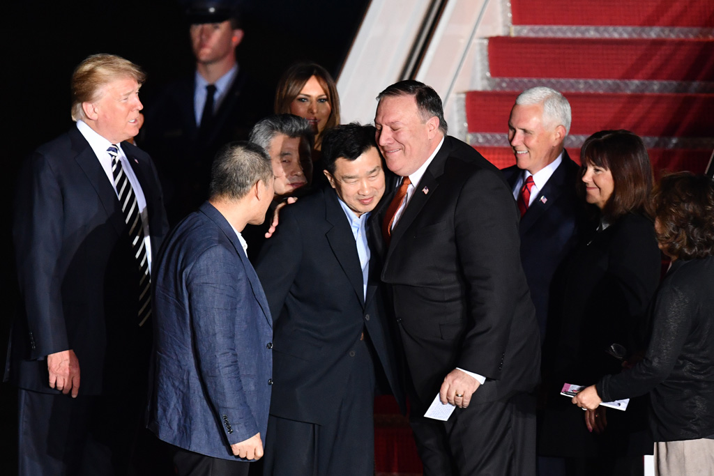 Drei US-Bürger nach Freilassung aus Nordkorea zurückgekehrt