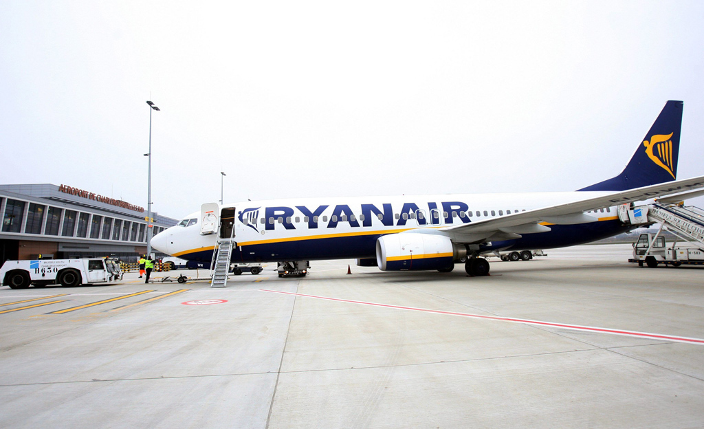 Ryanair-Maschine am Flughafen von Charleroi (Bild: Virginie Lefour/Belga)