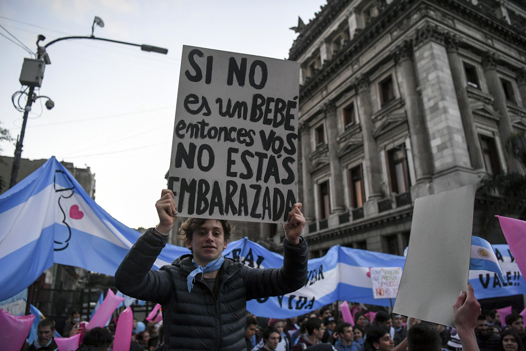 Demontration am 13.6.2018 in Buenos Aires gegen die Abtreibungslegalisierung
