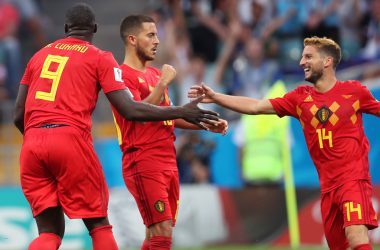 Romelu Lukaku, Eden Hazard und Dries Mertens nach dem 3:0 (Bild: Bruno Fahy/Belga)