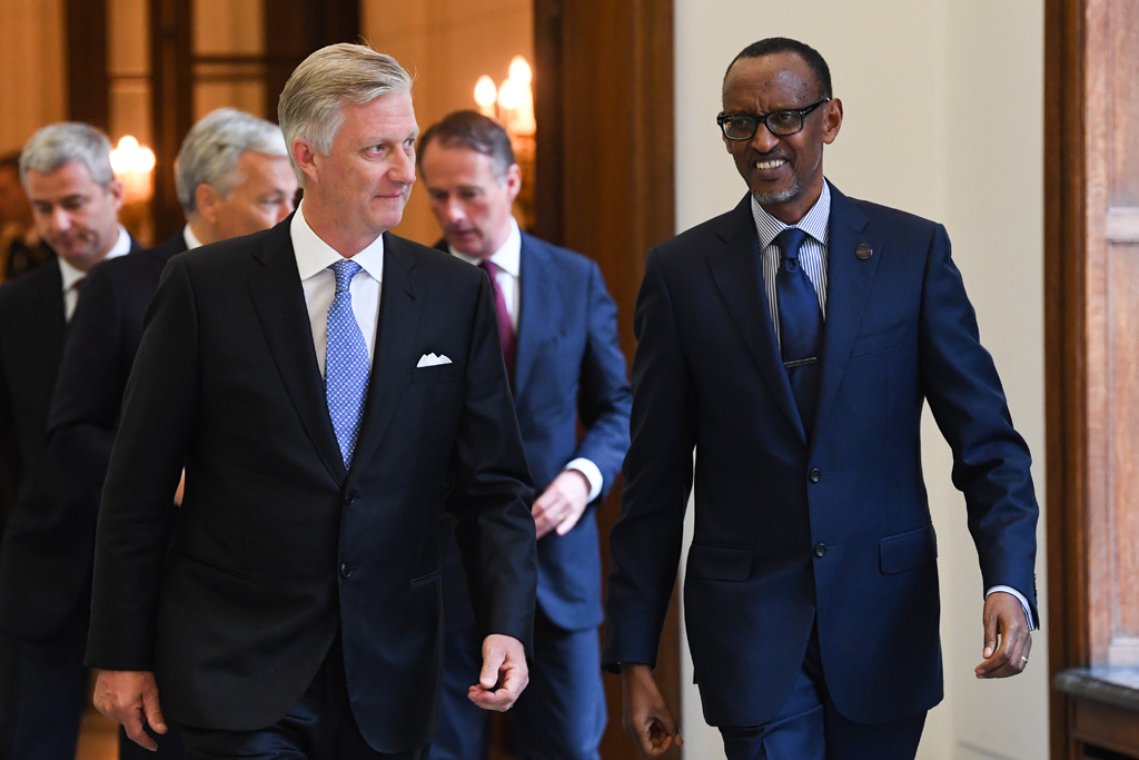 König Philippe und Paul Kagame (Bild: Frederic Sierakowski/Pool/Belga)