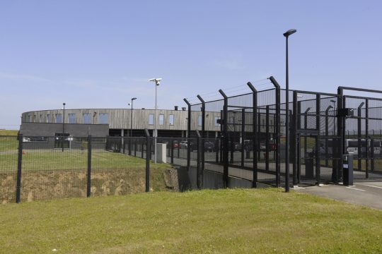 Flüchtlings-Auffangzentrum in Steenokkerzeel