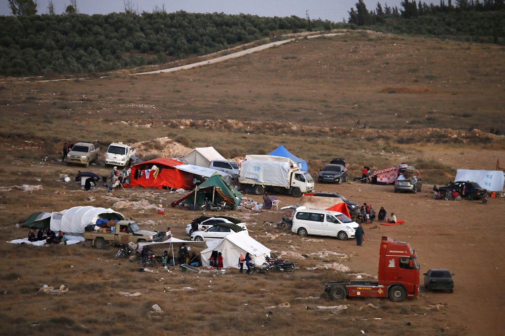 Syrer aus der Provinz Daraa am 1.7.2018 in der Nähe der Grenze zu Jordanien