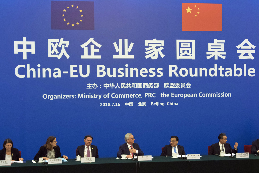 EU-China-Gipfel in Peking begonnen