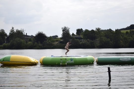 Seetesterin Mélanie Simons in Aktion (Bild: Raffaela Schaus/BRF)