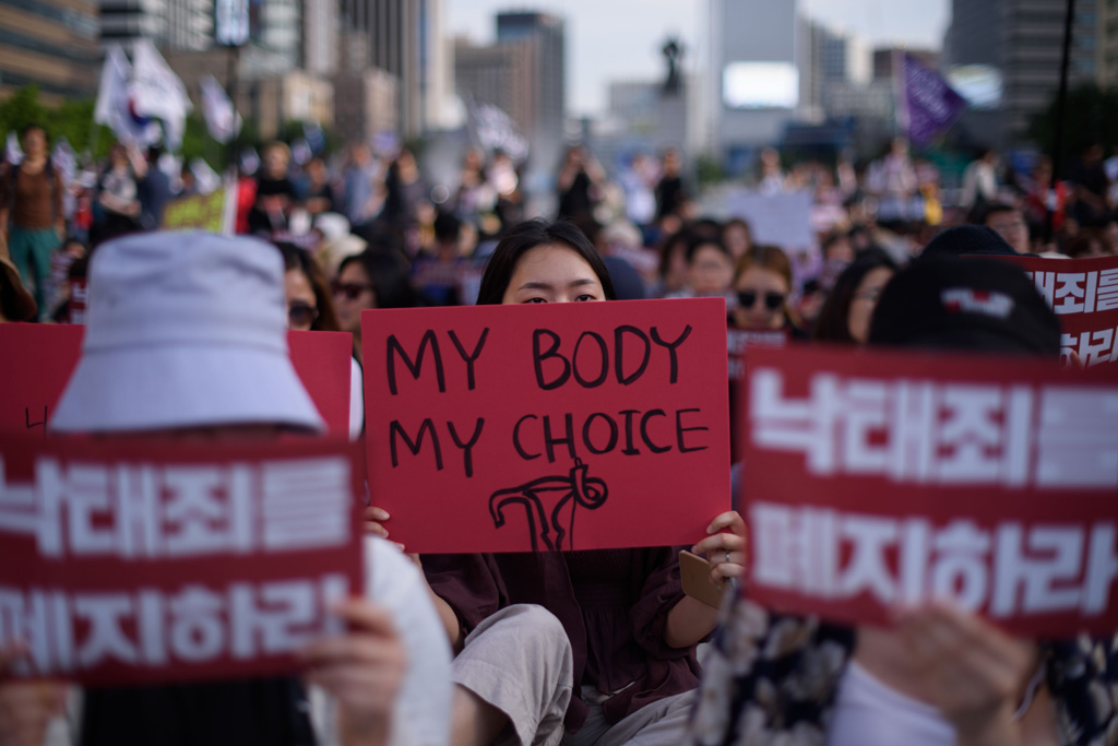 Südkoreas Frauen protestieren gegen heimliche Sexkameras