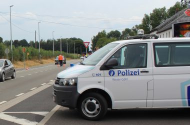 Polizeikontrolle am Grenzübergang Köpfchen (Bild: Rudi Schroeder/BRF)