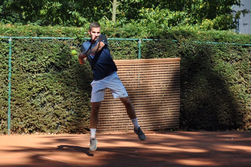 Benoît Lanckohr gewinnt seine erste ITF-Begegnung (Bild: KTC Eupen)